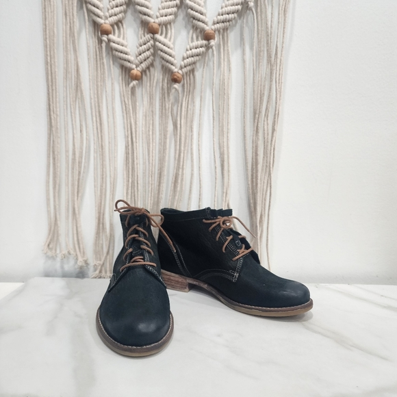 [ Joseph Siebel] suede black bootie size EU 37 Women's  Chelsea ankle boot - Picture 2 of 16